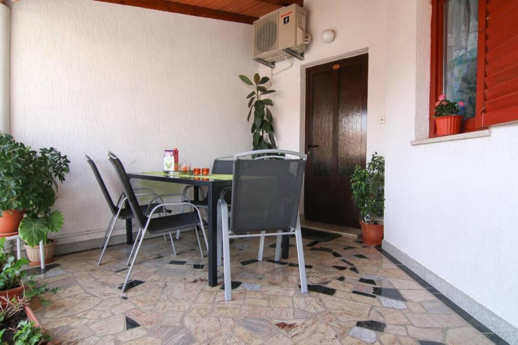 Apartments Kristina Fazana D Exterior foto